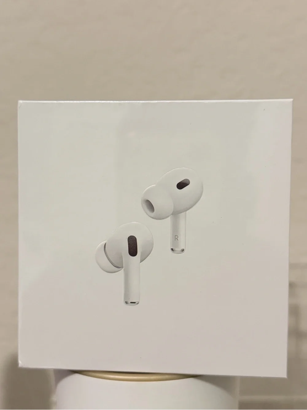 Apple White AirPods Pro 2 Wireless Noise-Cancelling Earbuds